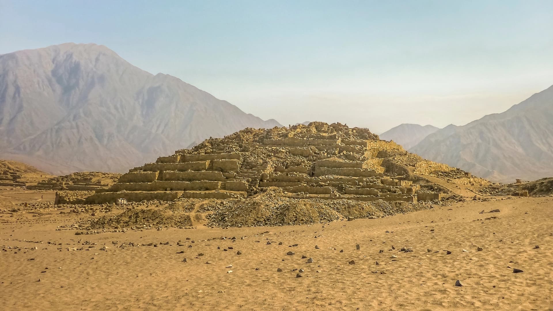 ciudad-sagrada-de-caral-full-day