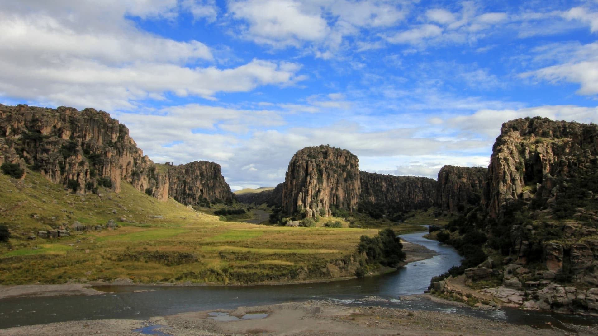 Choquequirao Trek 4 Days / 3 Nights | Apurímac Canyon + Camping