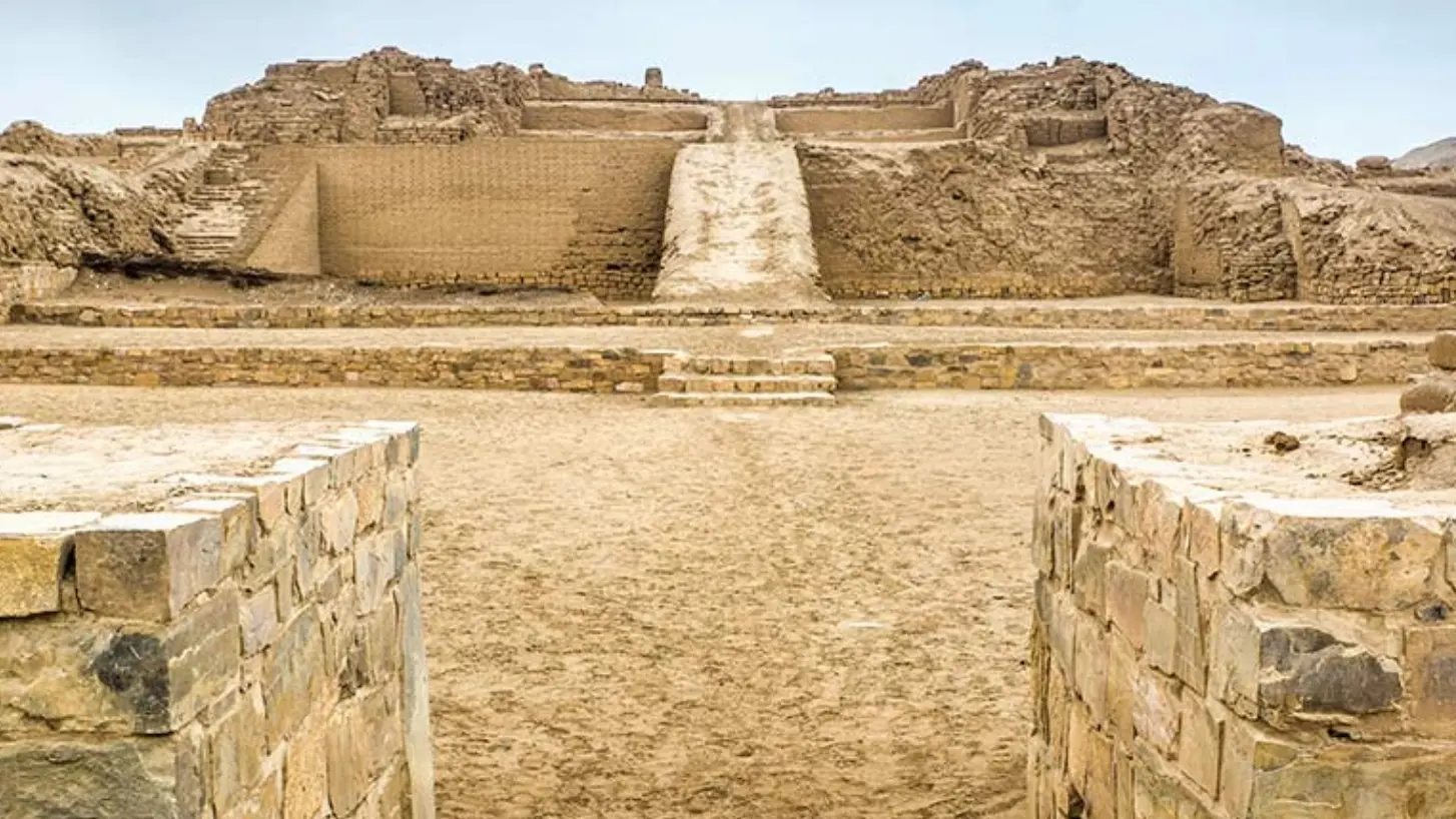 Discover the Temple of the Sun, the Acllahuasi, and other impressive buildings at Pachacamac